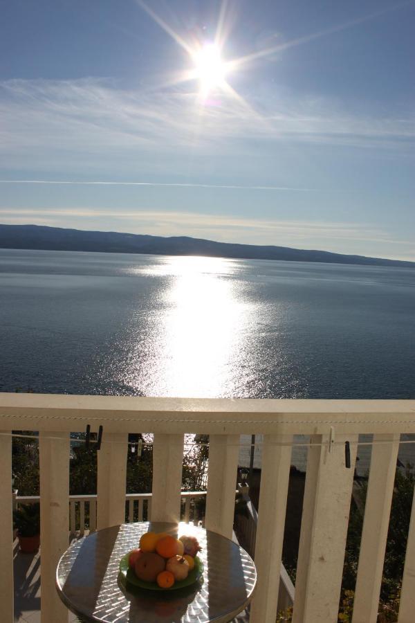 Pile Apartments 3 Omiš Dış mekan fotoğraf